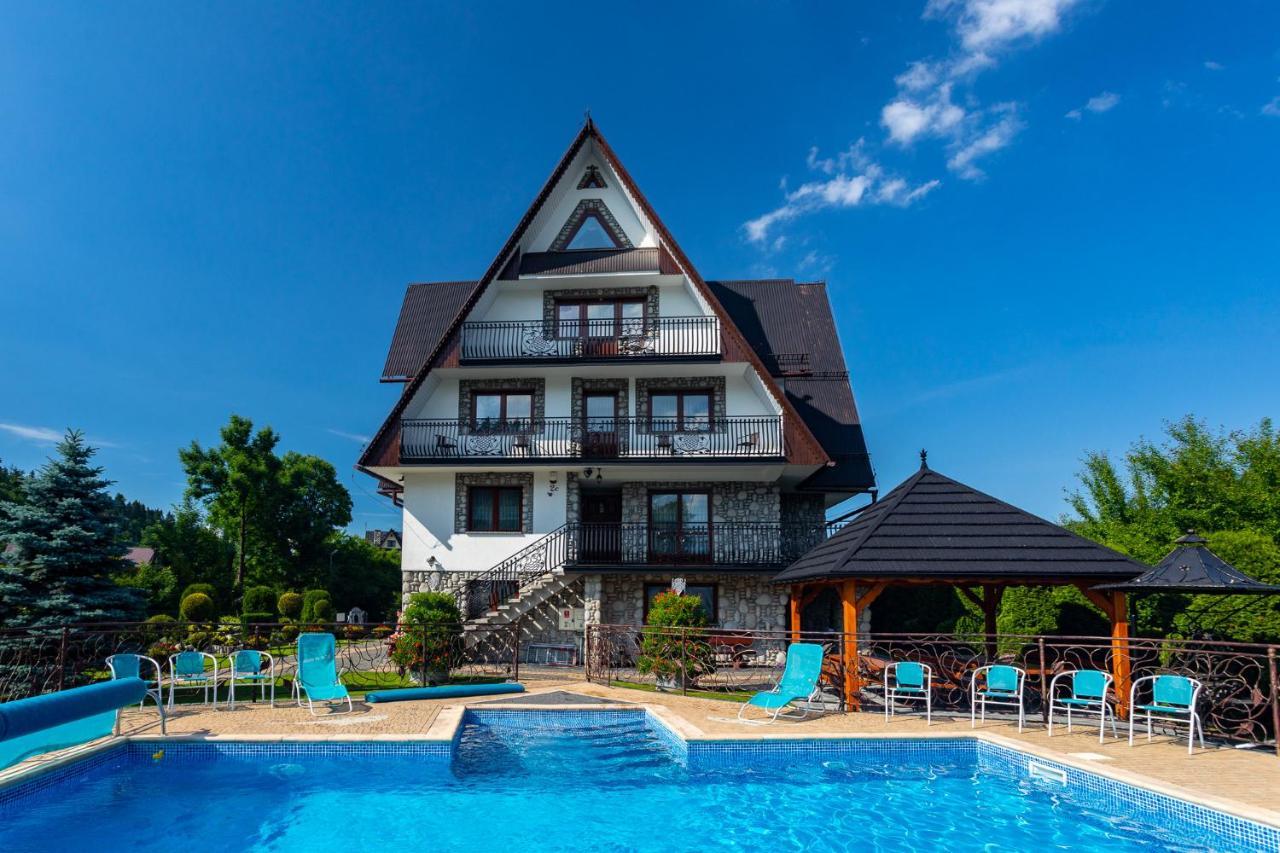 ポロニン Dw Pawel Bed & Breakfast エクステリア 写真